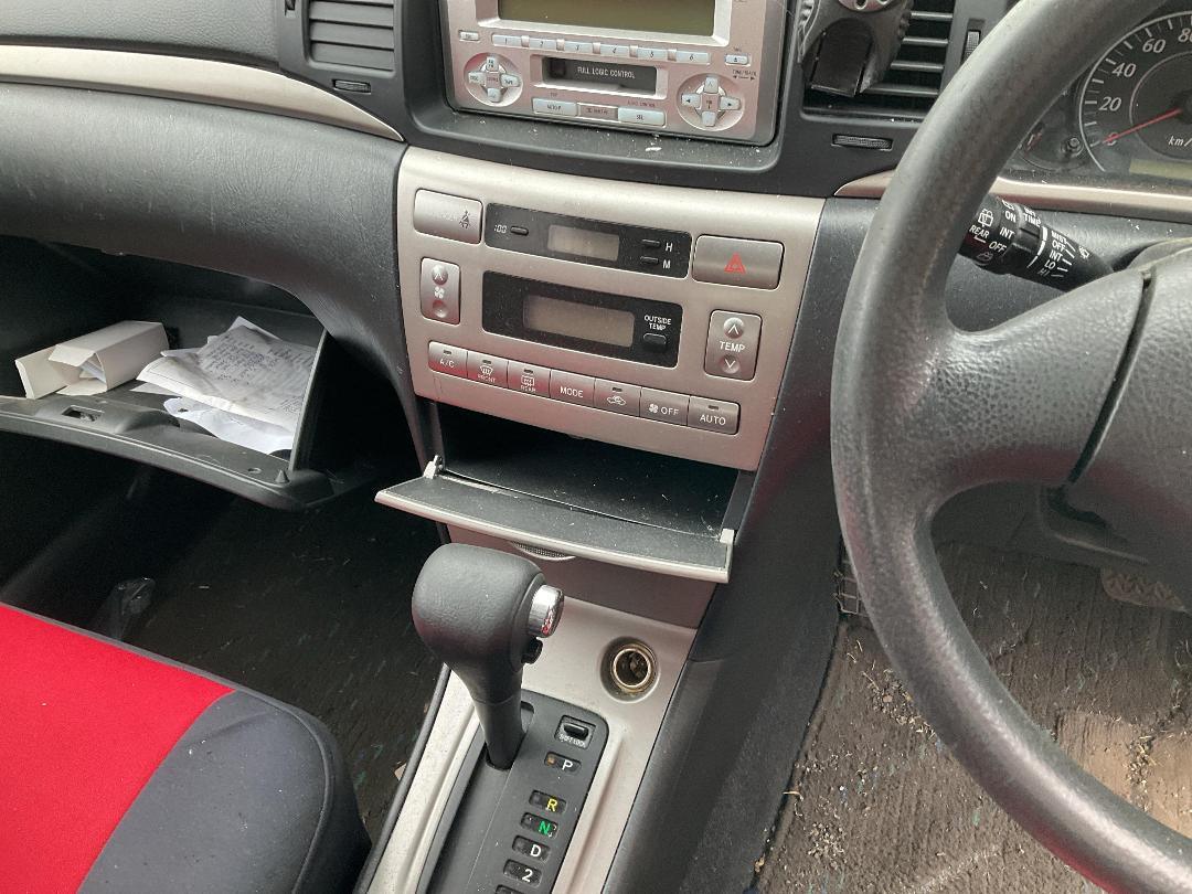 Photo '13' of Toyota Allex Photo '13' of Toyota Allex