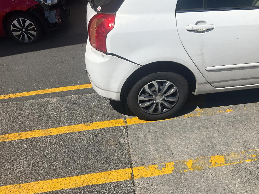 Photo '13' of Toyota Allex Photo '13' of Toyota Allex