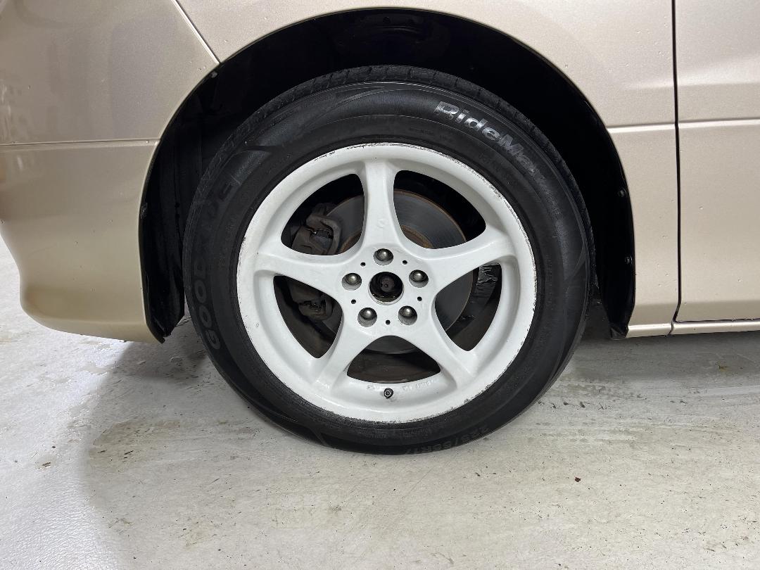 Photo '10' of Toyota Alphard Photo '10' of Toyota Alphard