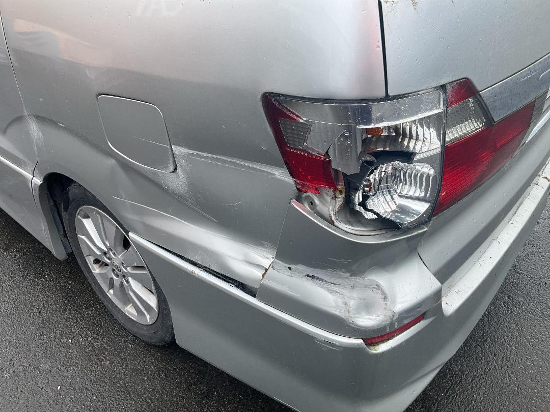 Photo '7' of Toyota Alphard V