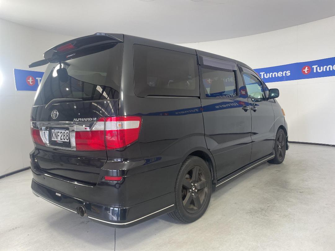 Photo '7' of Toyota Alphard