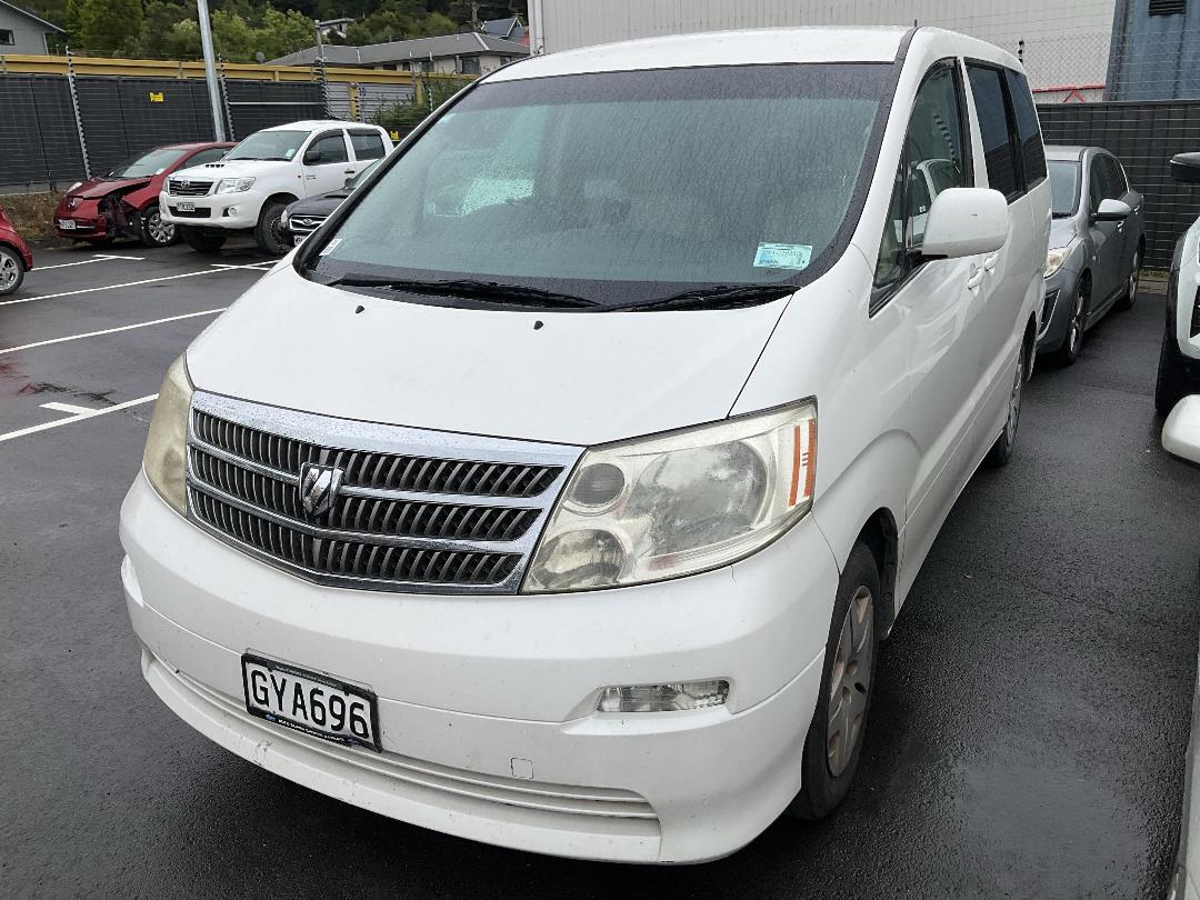 Photo '4' of Toyota Alphard Photo '4' of Toyota Alphard