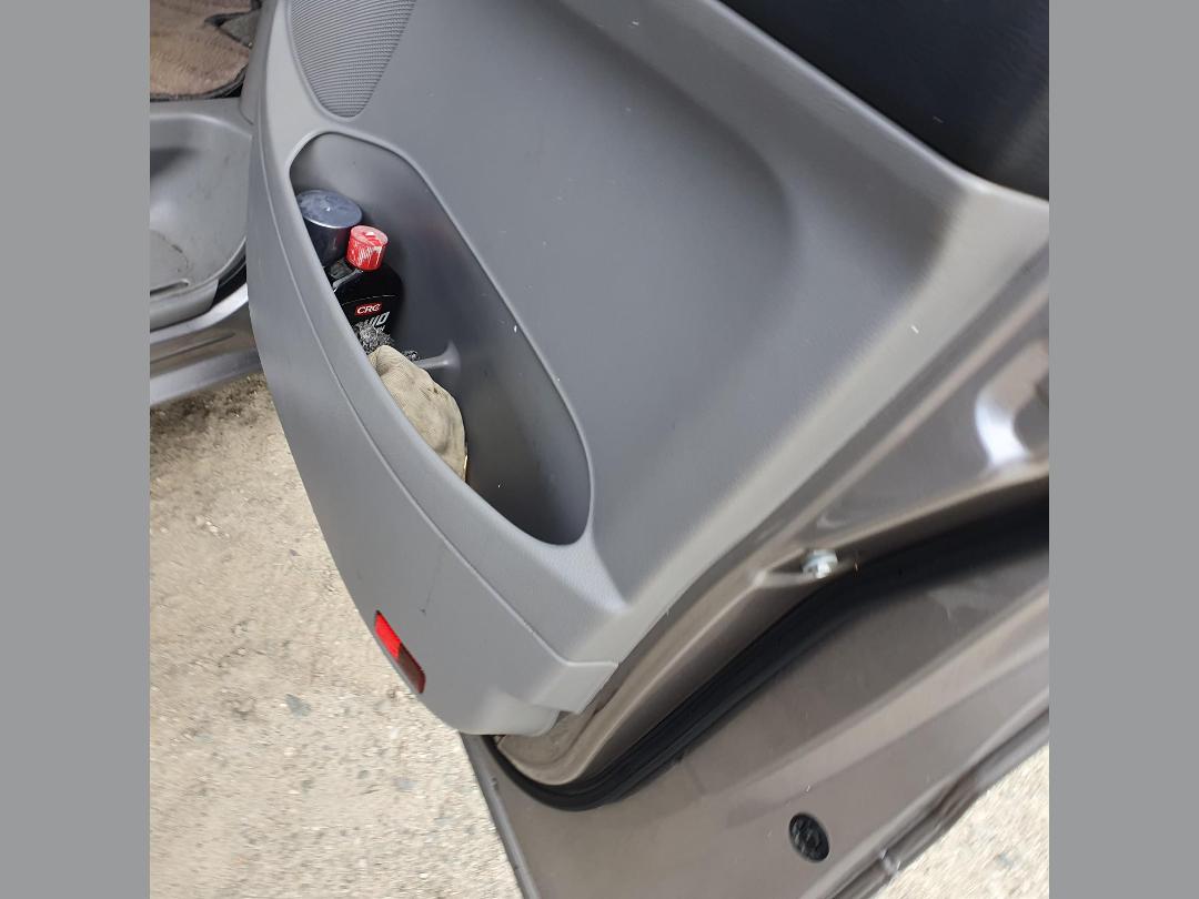 Photo '13' of Toyota Alphard