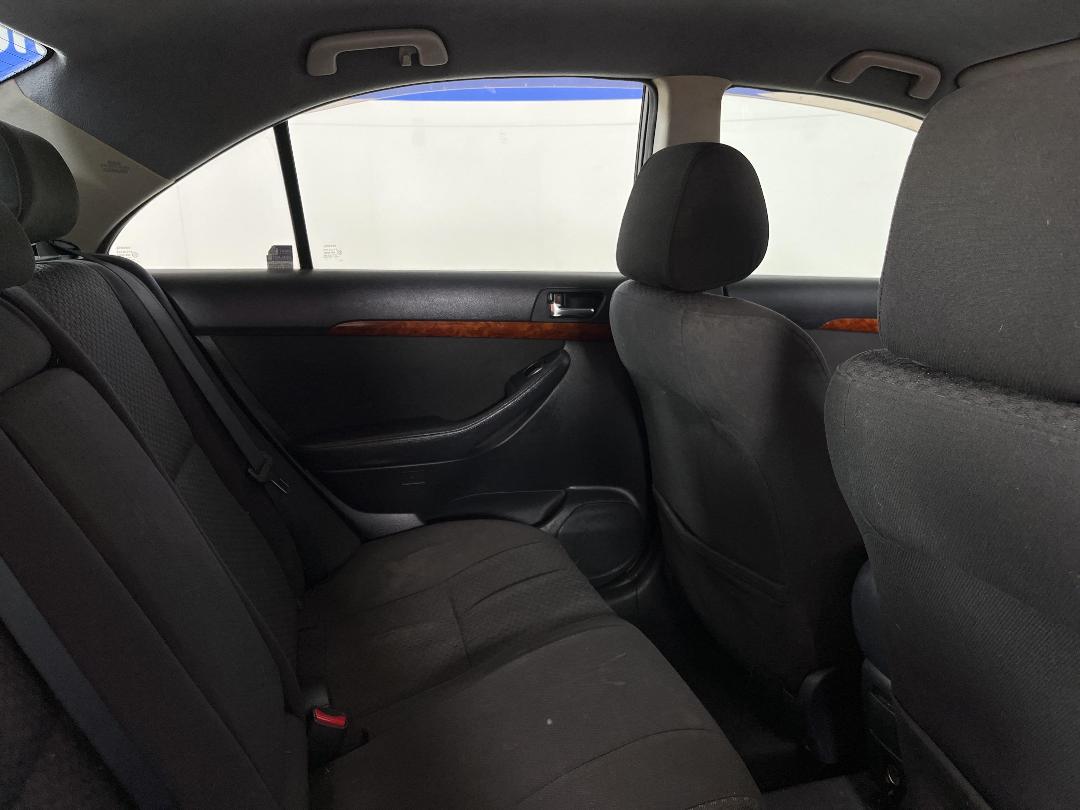 Photo '20' of Toyota Avensis