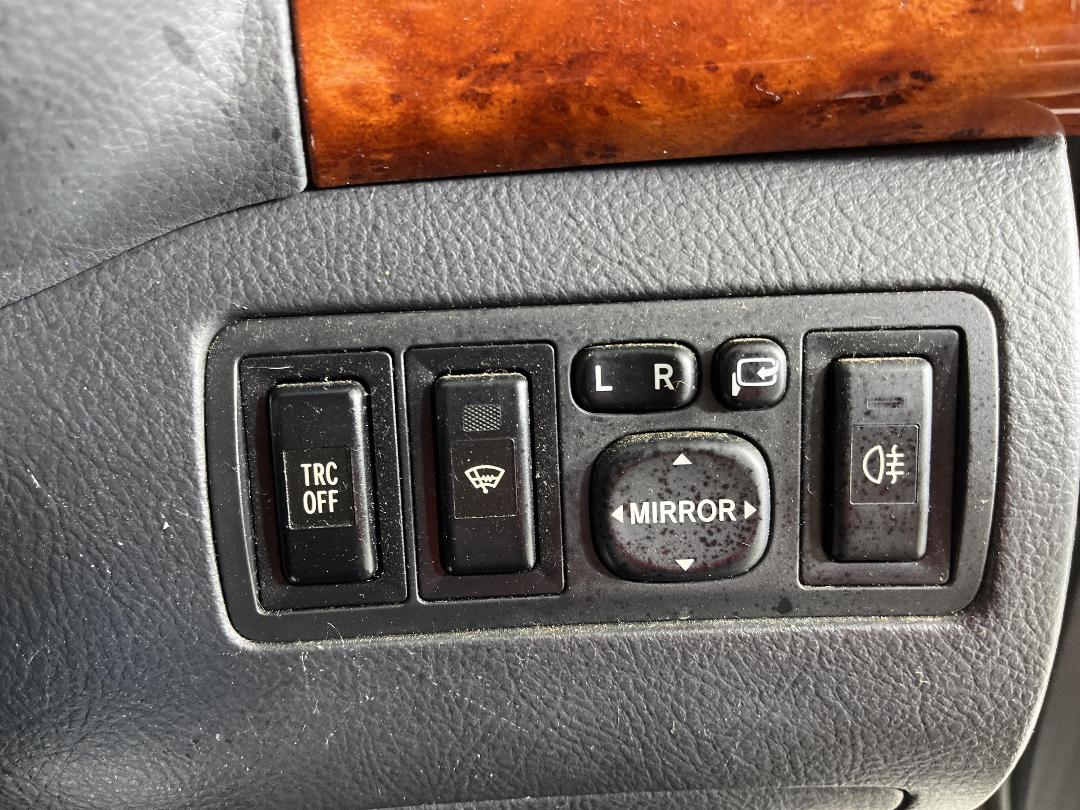 Photo '24' of Toyota Avensis