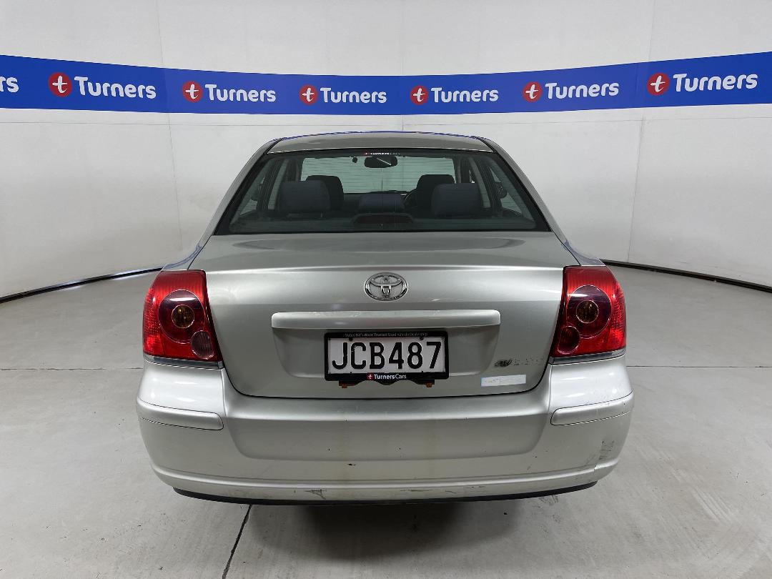 Photo '6' of Toyota Avensis