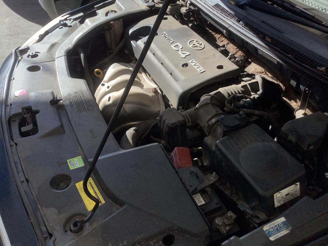 Photo '11' of Toyota Avensis