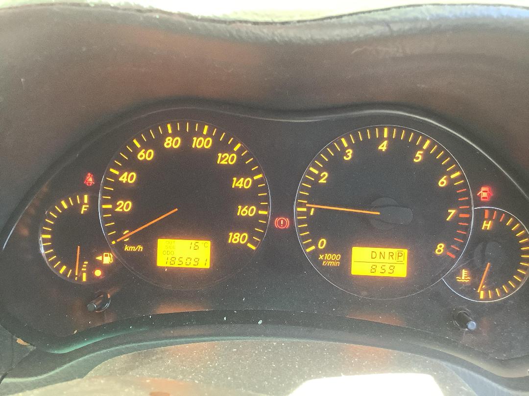 Photo '14' of Toyota Avensis