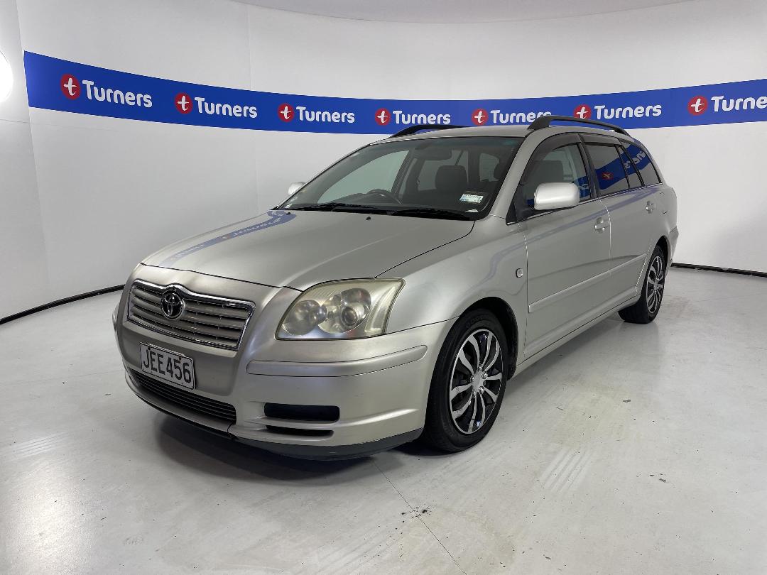 Photo '4' of Toyota Avensis