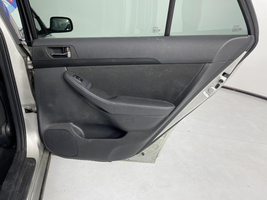 Photo '19' of Toyota Avensis