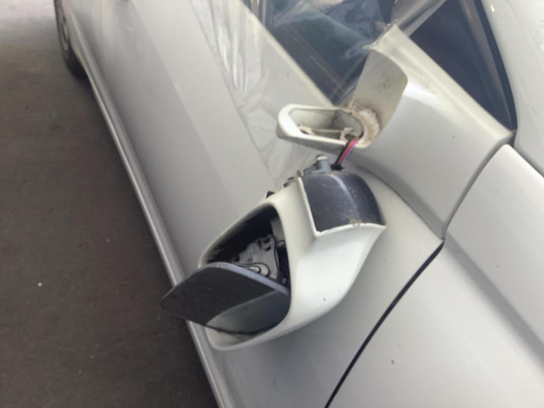 Photo '2' of Toyota Caldina Photo '2' of Toyota Caldina