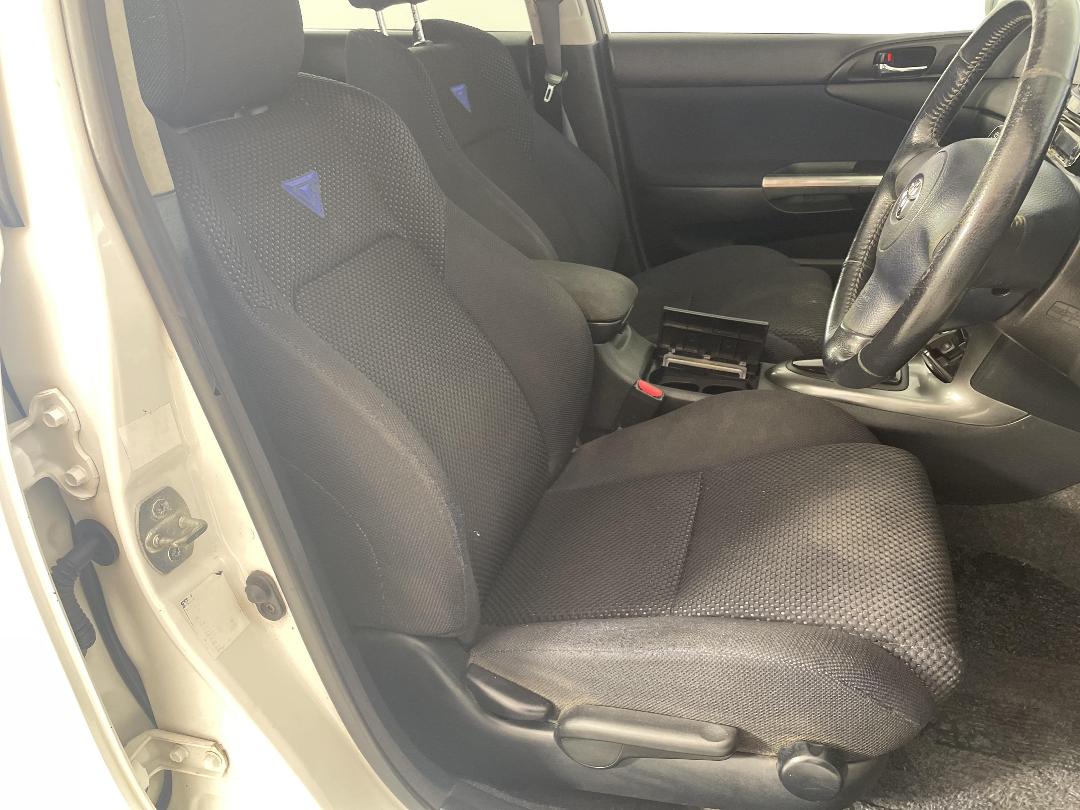 Photo '16' of Toyota Caldina