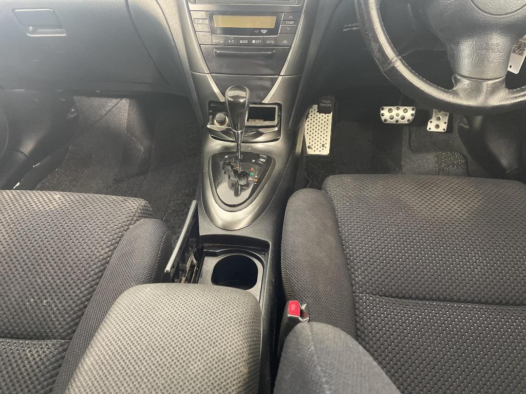 Photo '18' of Toyota Caldina