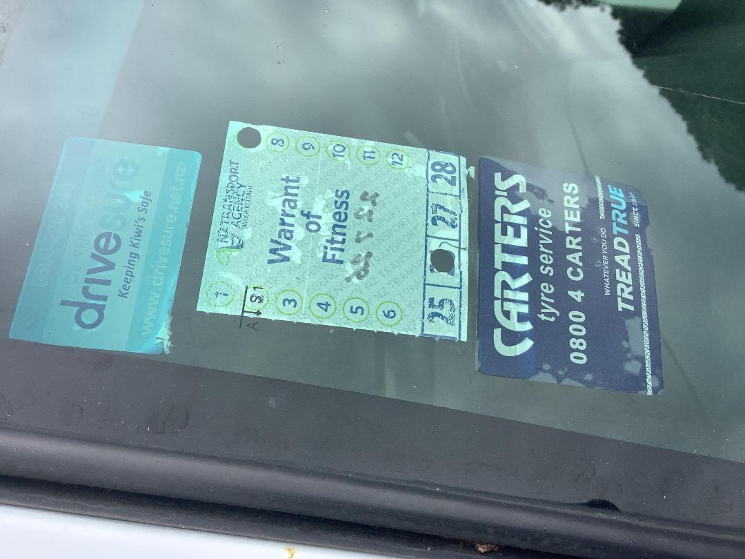 Photo '14' of Toyota Caldina Photo '14' of Toyota Caldina