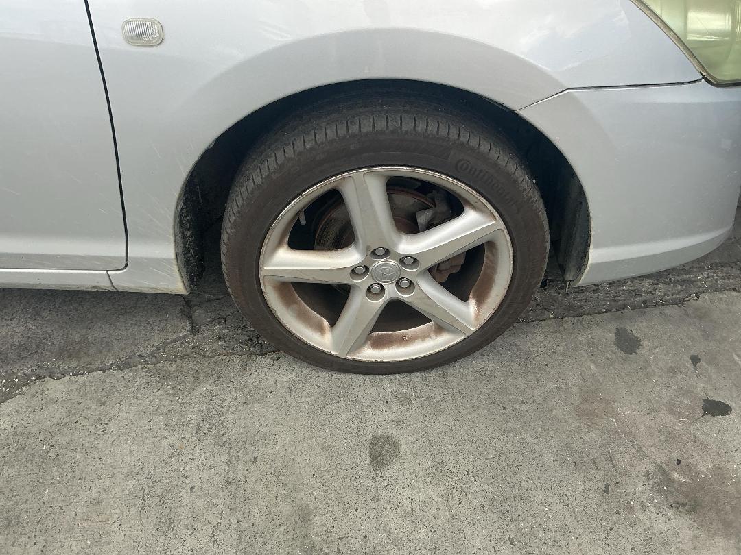 Photo '2' of Toyota Caldina Photo '2' of Toyota Caldina