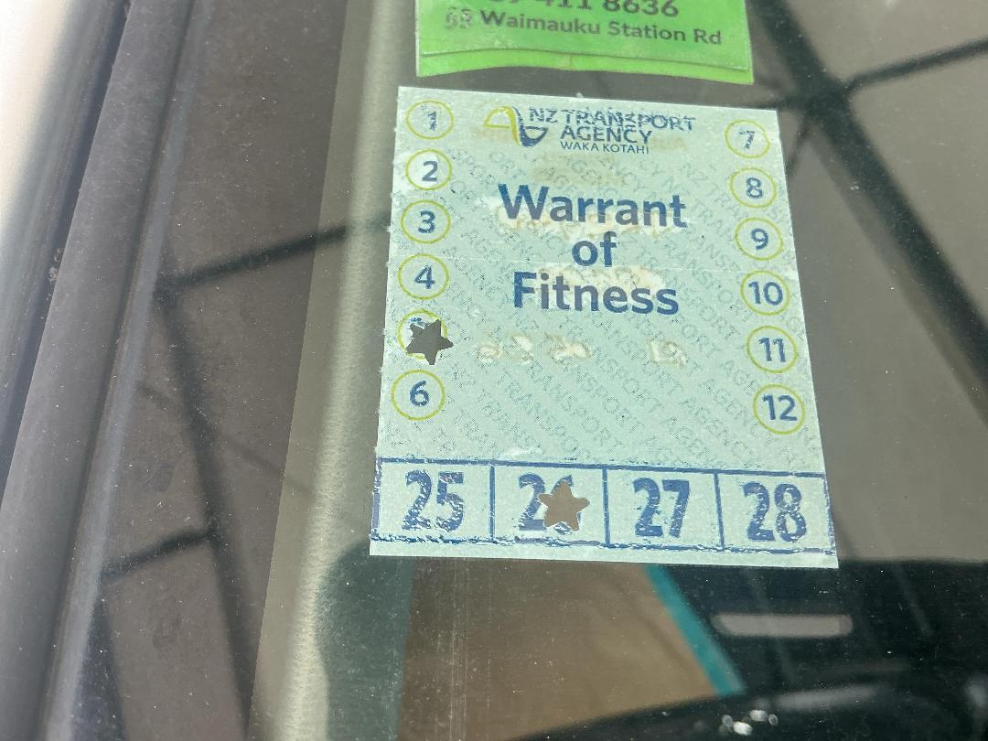 Photo '25' of Toyota Caldina Photo '25' of Toyota Caldina