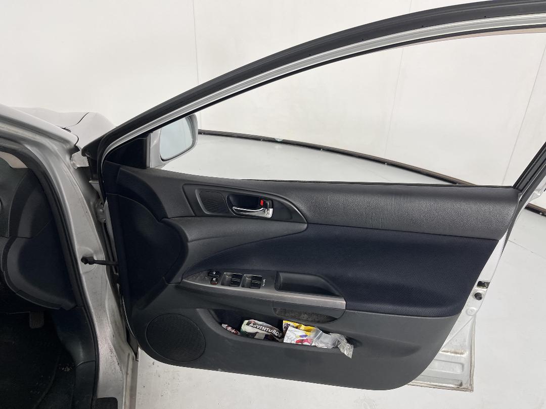 Photo '13' of Toyota Caldina Photo '13' of Toyota Caldina