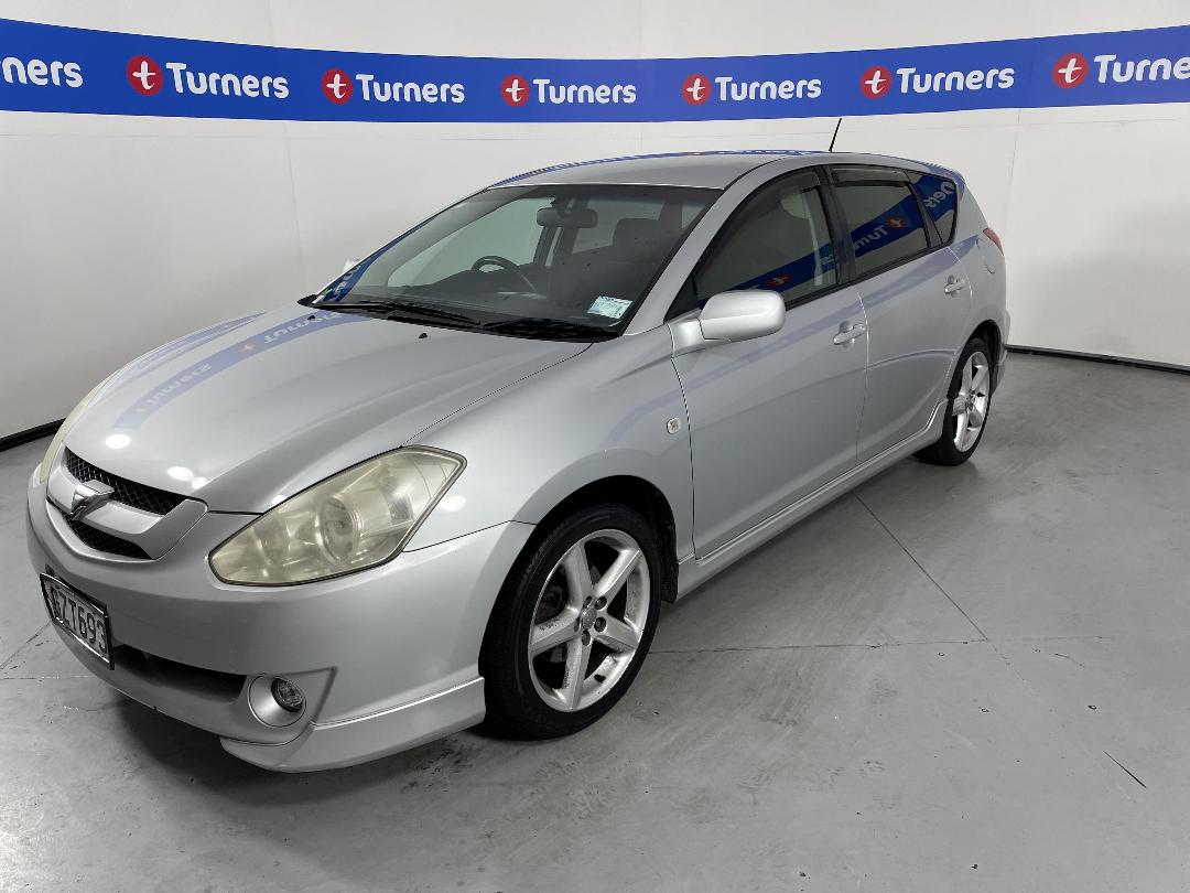 Photo '4' of Toyota Caldina Photo '4' of Toyota Caldina