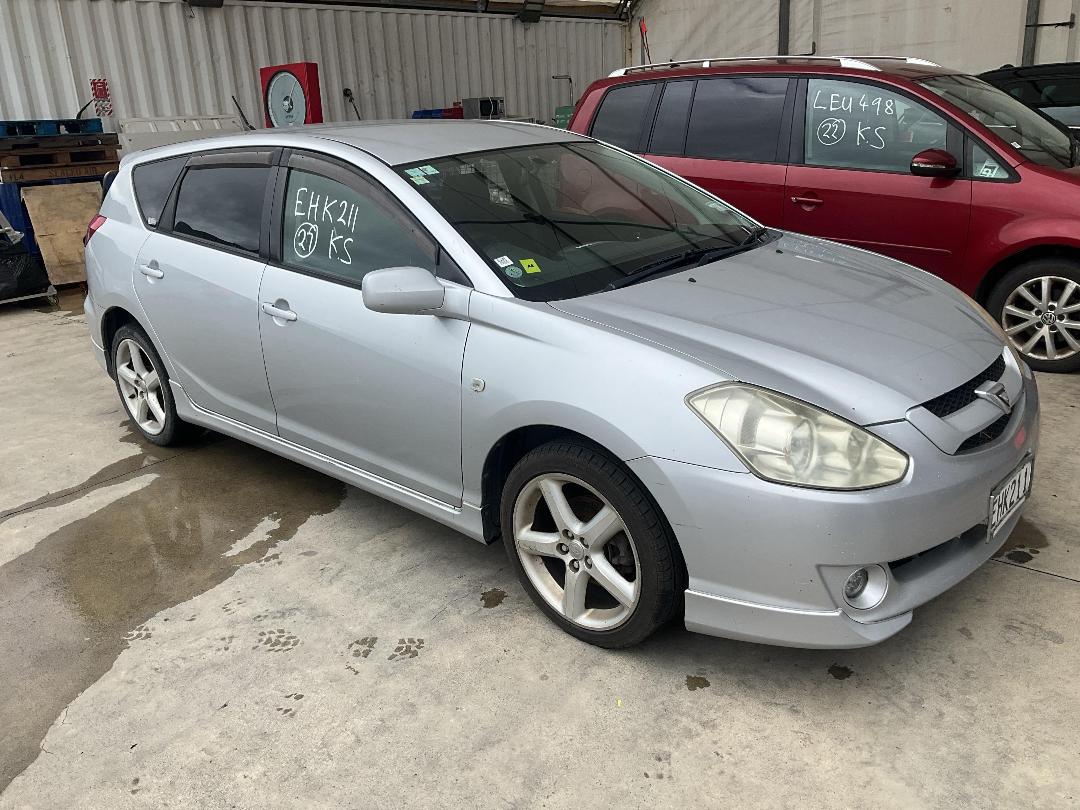 Photo '6' of Toyota Caldina Photo '6' of Toyota Caldina