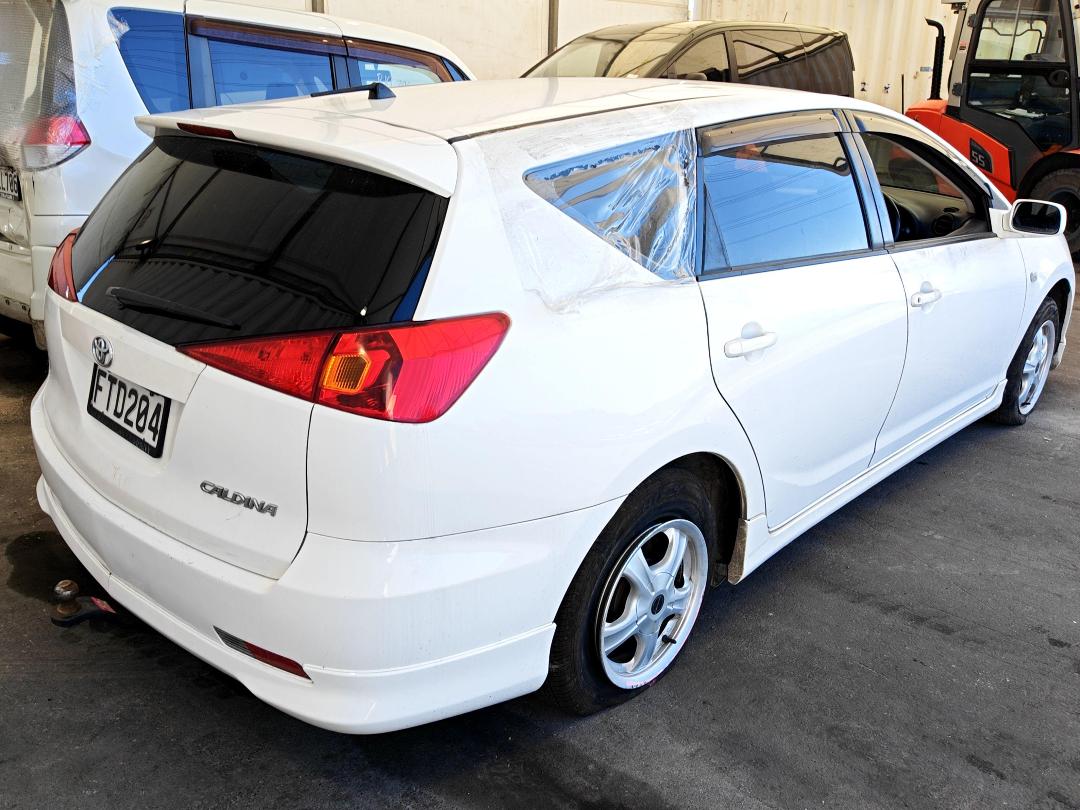Photo '3' of Toyota Caldina