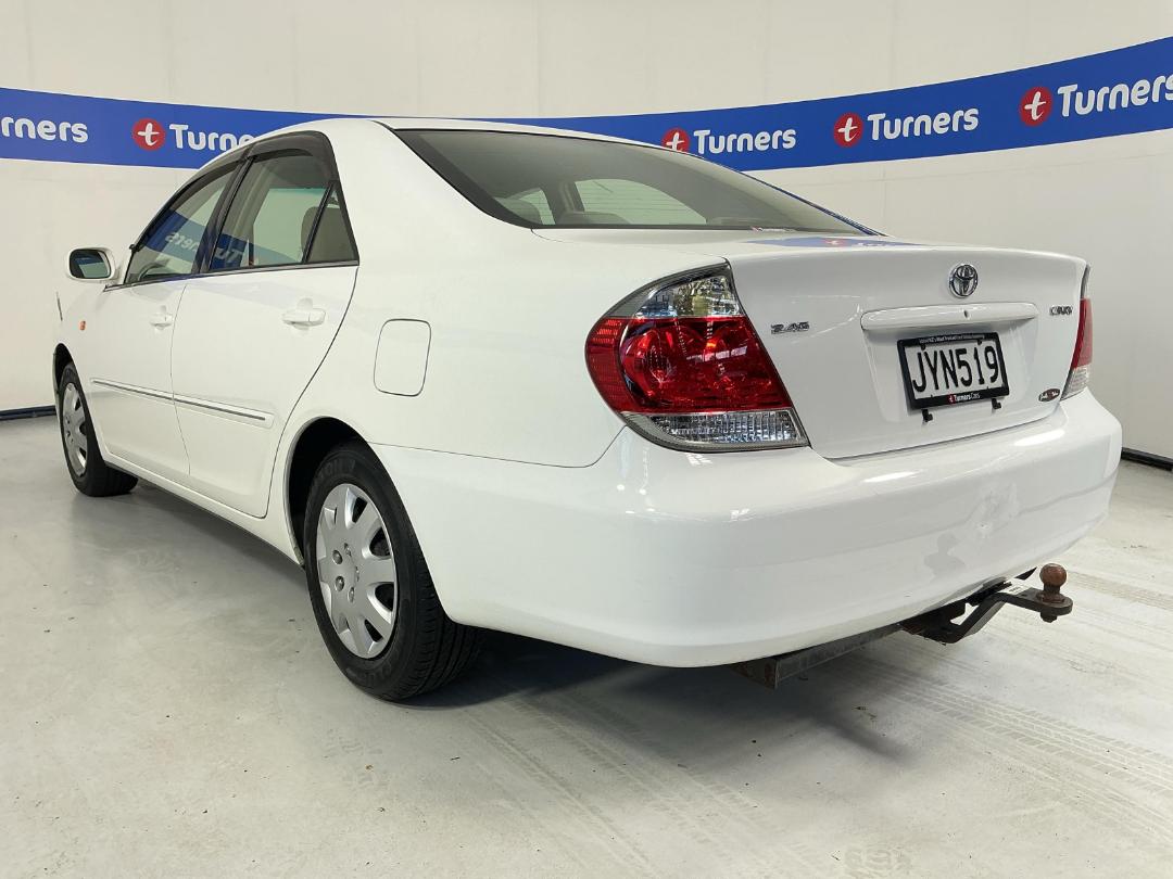 Photo '5' of Toyota Camry Photo '5' of Toyota Camry