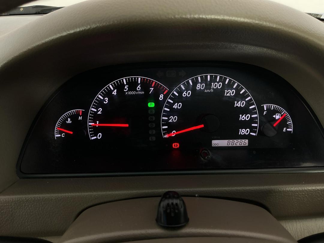 Photo '21' of Toyota Camry Photo '21' of Toyota Camry