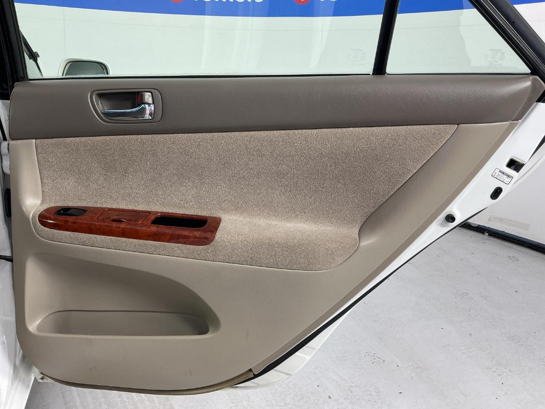 Photo '19' of Toyota Camry Photo '19' of Toyota Camry