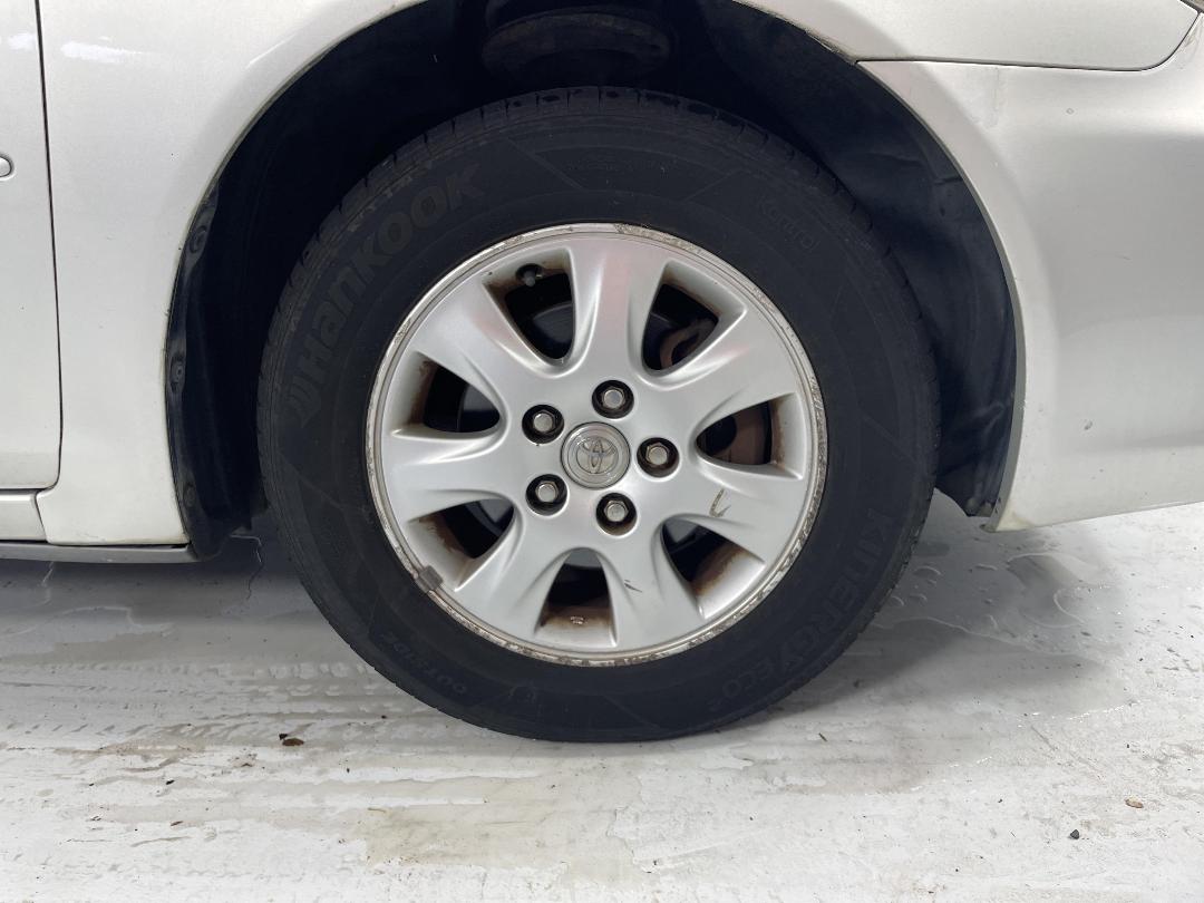 Photo '9' of Toyota Camry Photo '9' of Toyota Camry