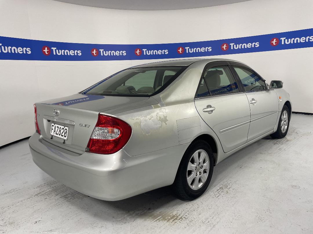 Photo '7' of Toyota Camry Photo '7' of Toyota Camry