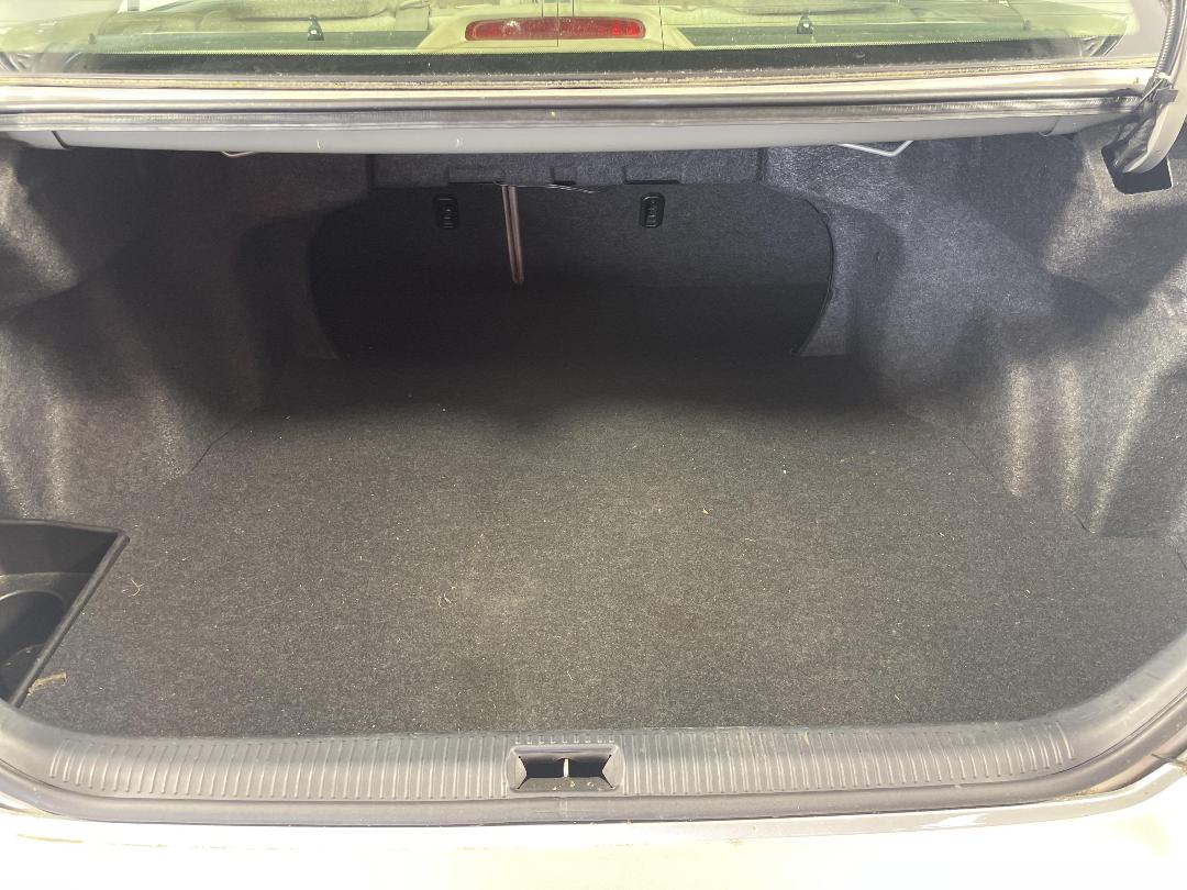 Photo '14' of Toyota Camry Photo '14' of Toyota Camry