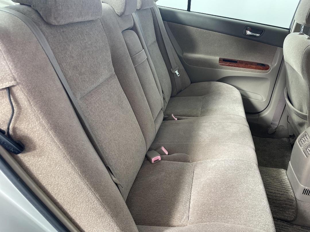 Photo '20' of Toyota Camry Photo '20' of Toyota Camry