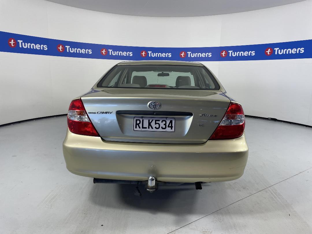 Photo '6' of Toyota Camry