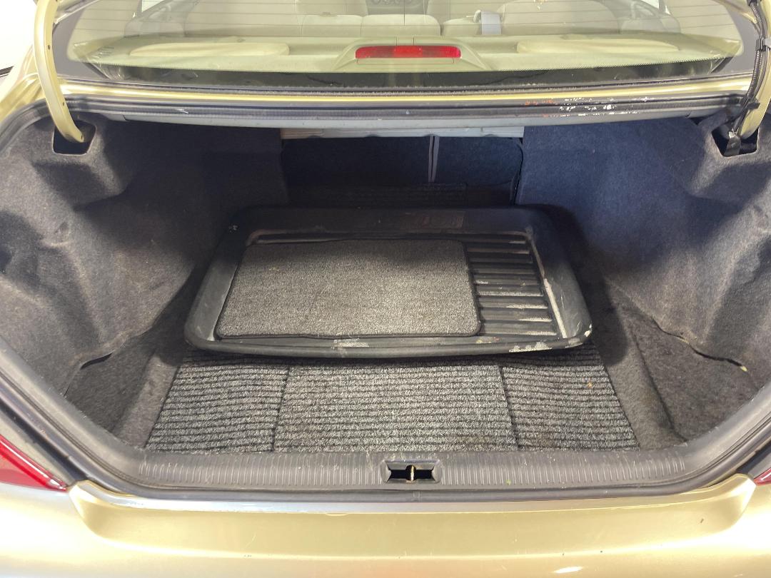 Photo '14' of Toyota Camry