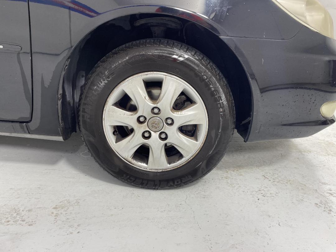 Photo '9' of Toyota Camry