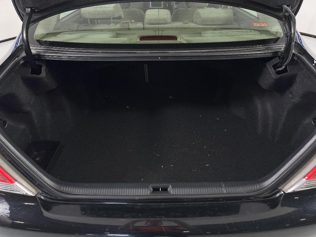 Photo '14' of Toyota Camry