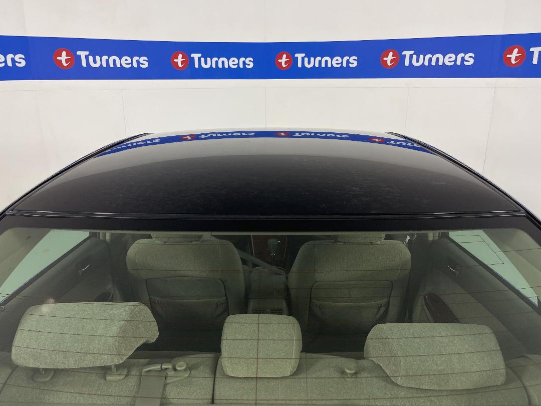 Photo '25' of Toyota Camry