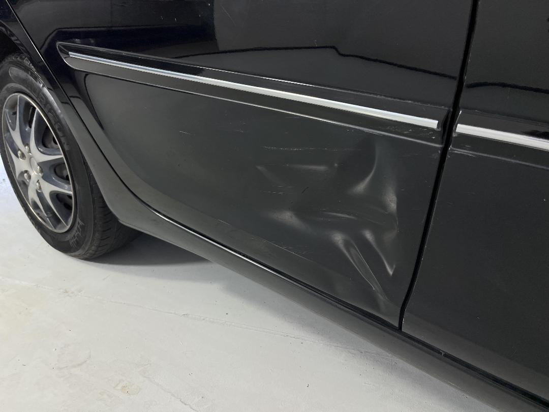 Photo '26' of Toyota Camry