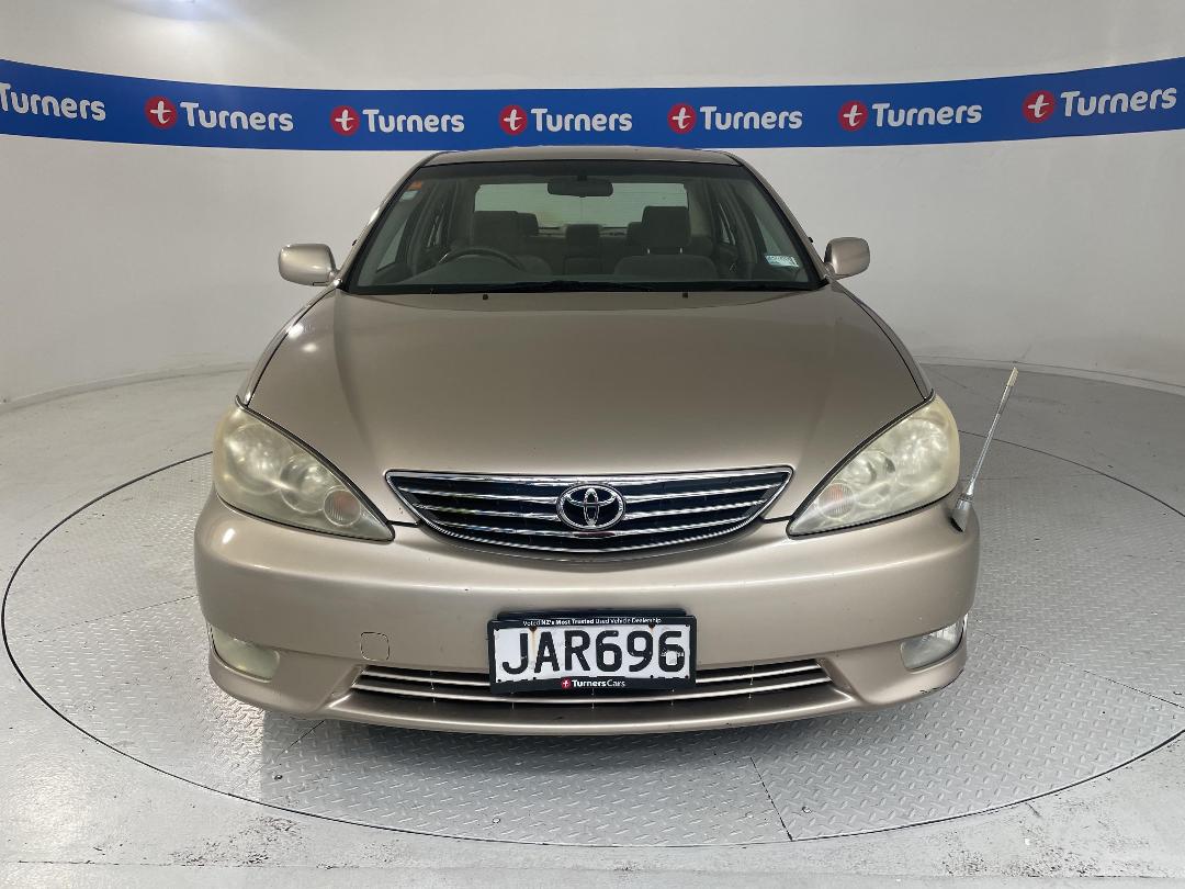 Photo '2' of Toyota Camry Photo '2' of Toyota Camry