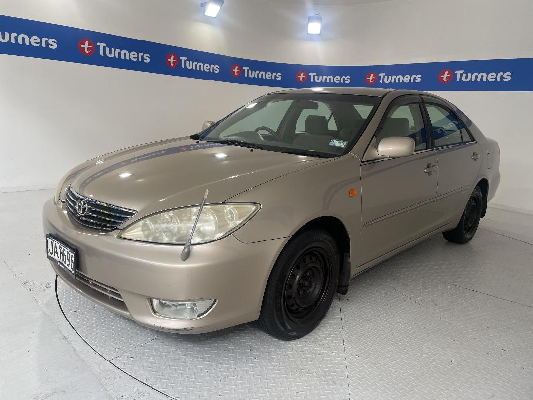 Photo '4' of Toyota Camry Photo '4' of Toyota Camry