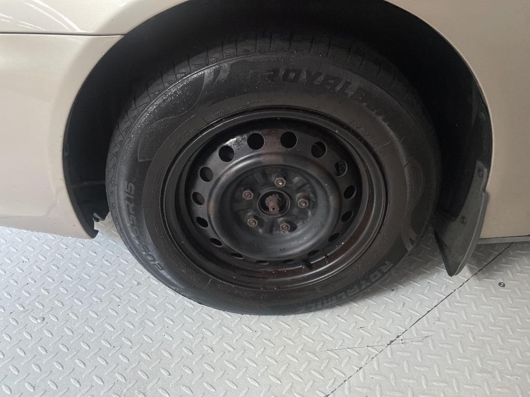 Photo '10' of Toyota Camry Photo '10' of Toyota Camry