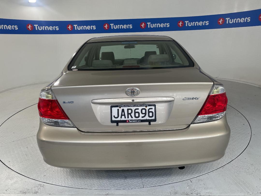 Photo '6' of Toyota Camry Photo '6' of Toyota Camry