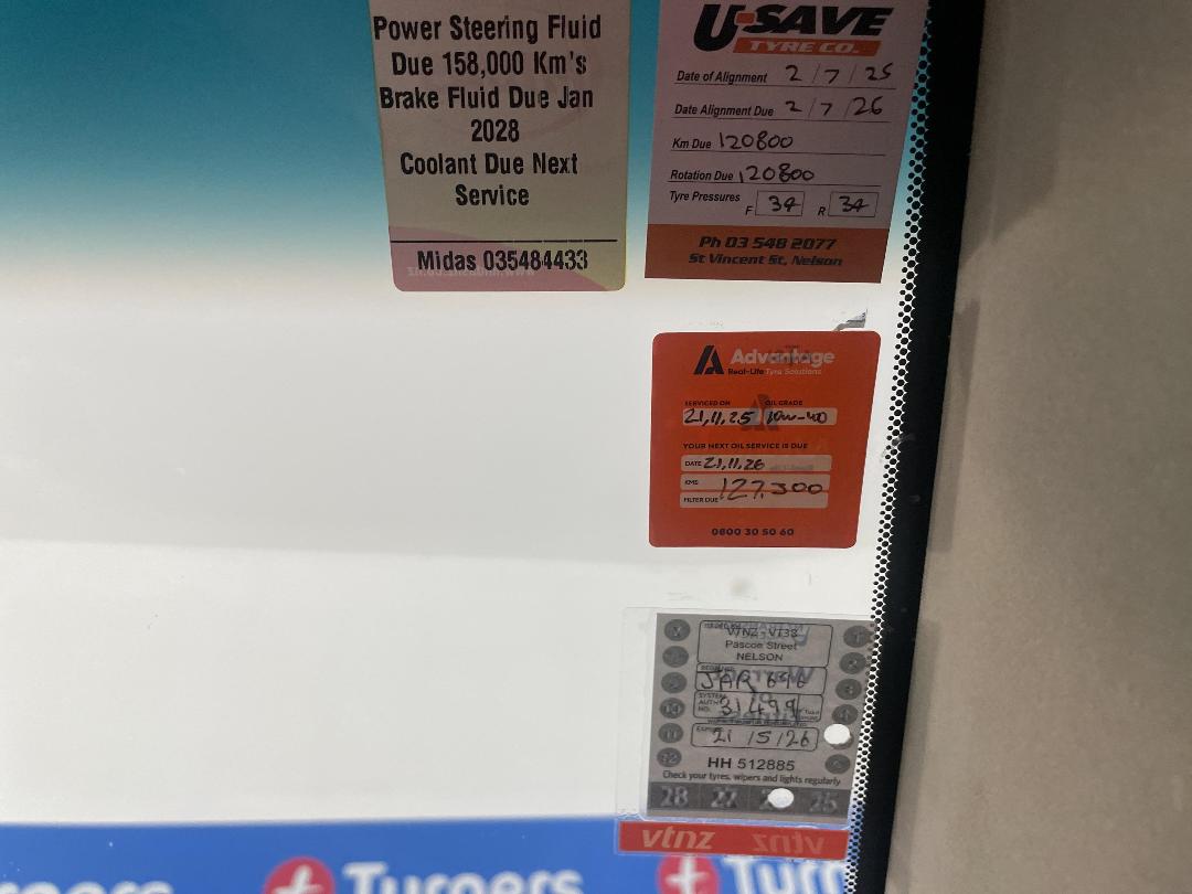 Photo '27' of Toyota Camry Photo '27' of Toyota Camry