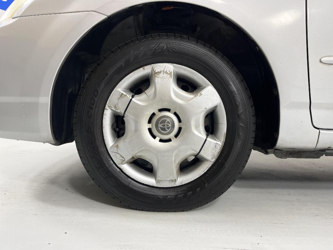 Photo '10' of Toyota Corolla