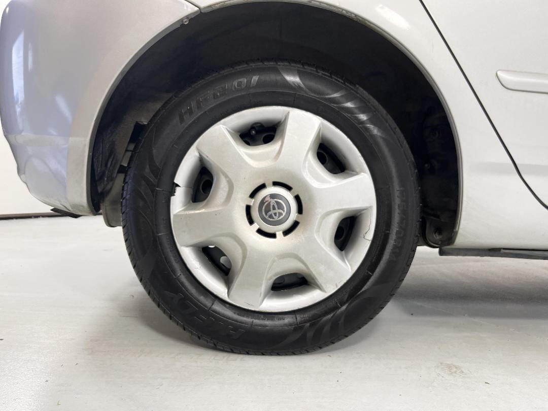 Photo '12' of Toyota Corolla