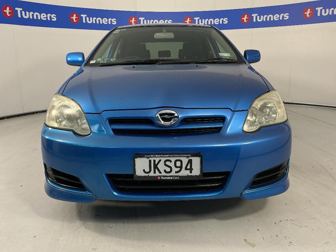 Photo '2' of Toyota Corolla Photo '2' of Toyota Corolla