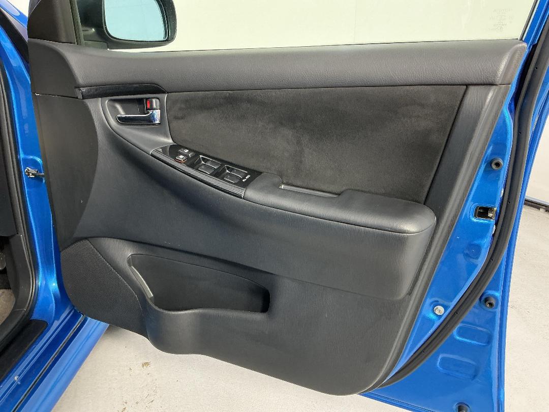 Photo '15' of Toyota Corolla Photo '15' of Toyota Corolla