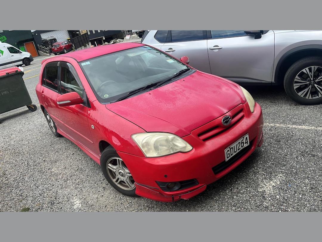 Photo '2' of Toyota Corolla Photo '2' of Toyota Corolla