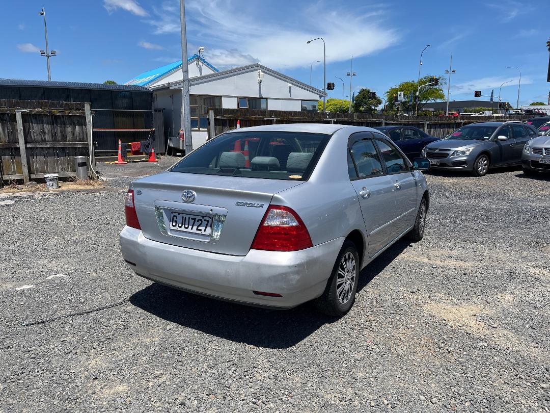 Photo '5' of Toyota Corolla Photo '5' of Toyota Corolla