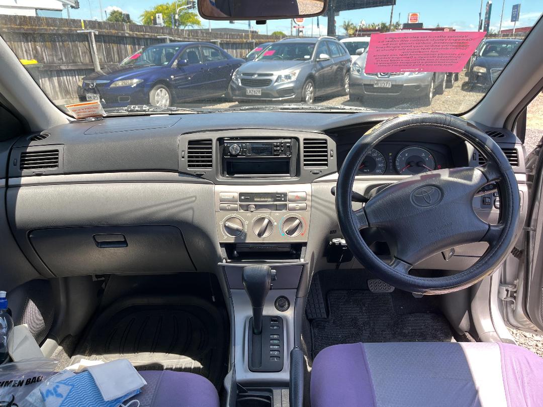 Photo '15' of Toyota Corolla Photo '15' of Toyota Corolla