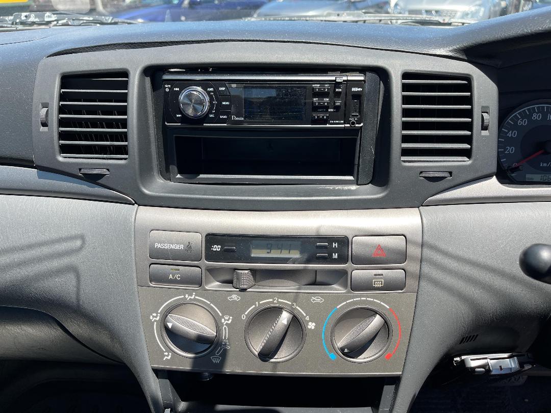 Photo '19' of Toyota Corolla Photo '19' of Toyota Corolla